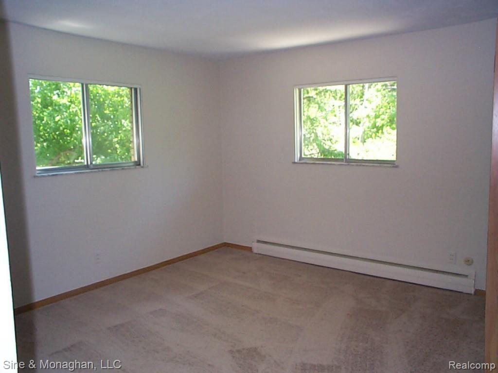 7 MASTER BEDROOM 751 N RIVERSIDE.jpg