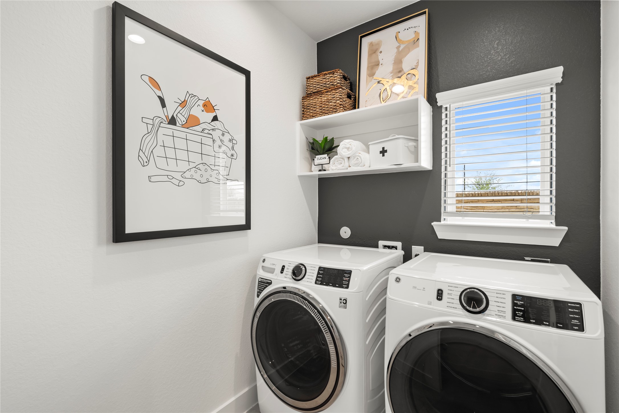 5251 Celestial Court Rosharon, TX 77583 - Photo 34 of 35 Photos are REPRESENTATIVE of the home /floor plan and are NOT of the actual home. Selections, features, and room options may vary. For more info, contact Chesmar Homes.