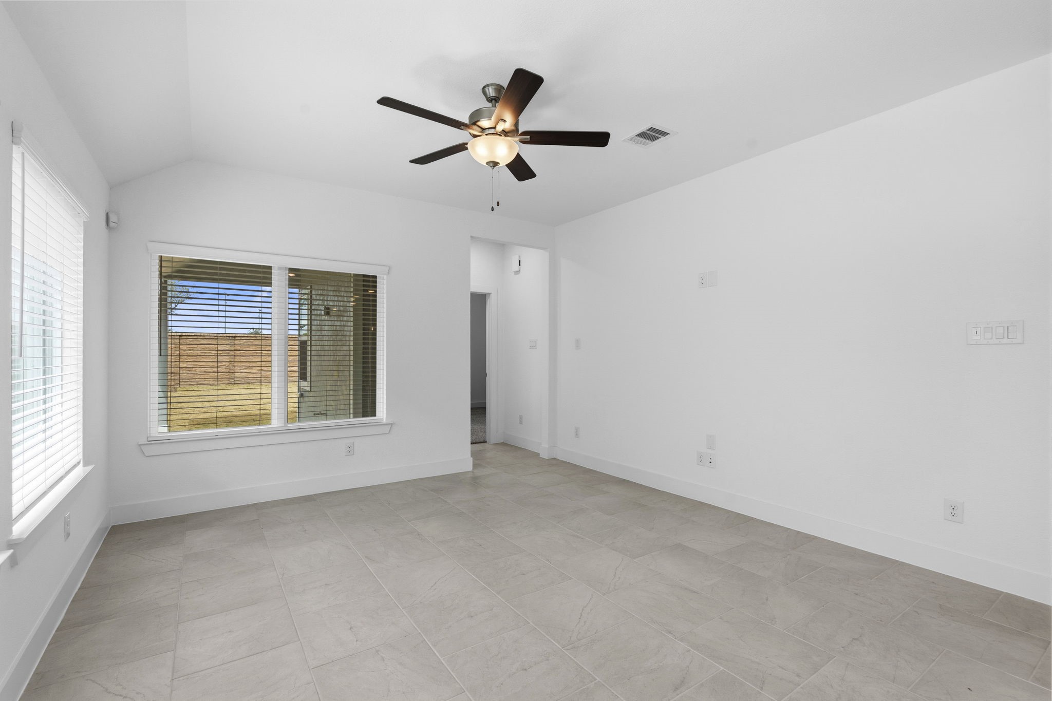 5251 Celestial Court Rosharon, TX 77583 - Photo 19 of 46