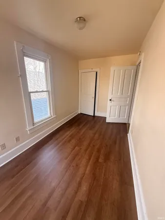 $159,900 | 205 West Oregon Street, Unit 207, Evansville, IN 47710