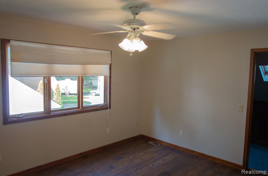 1371 Rutledge Court Temperance, MI 48182 - Photo 38 of 58