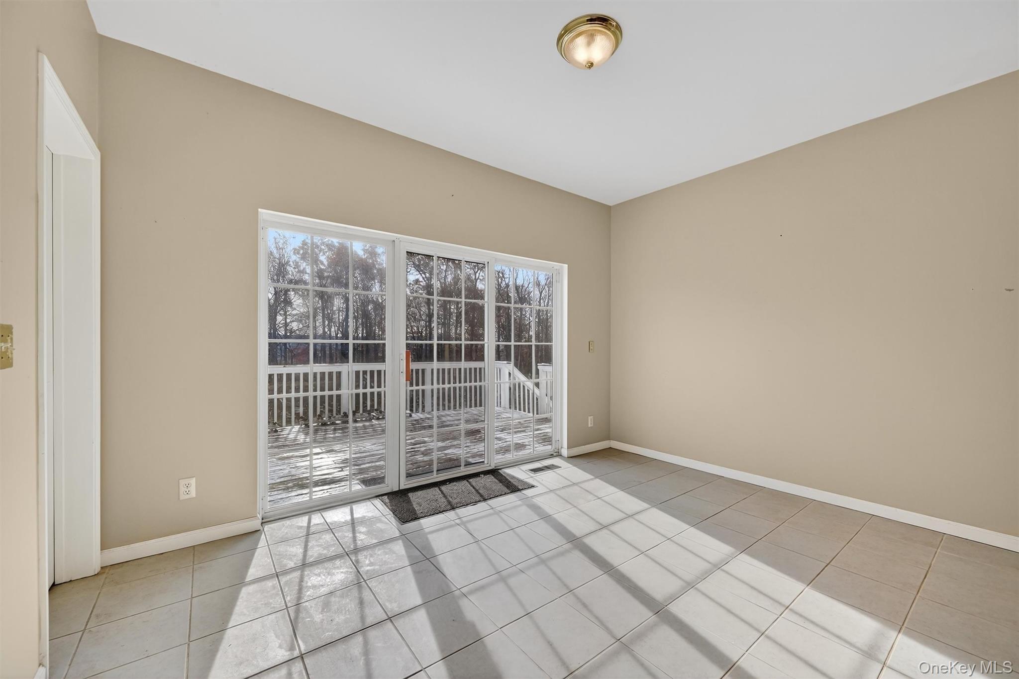 12 Heather Ridge Highland Mills, NY 10930 - Photo 19 of 41 a view of empty room with windows