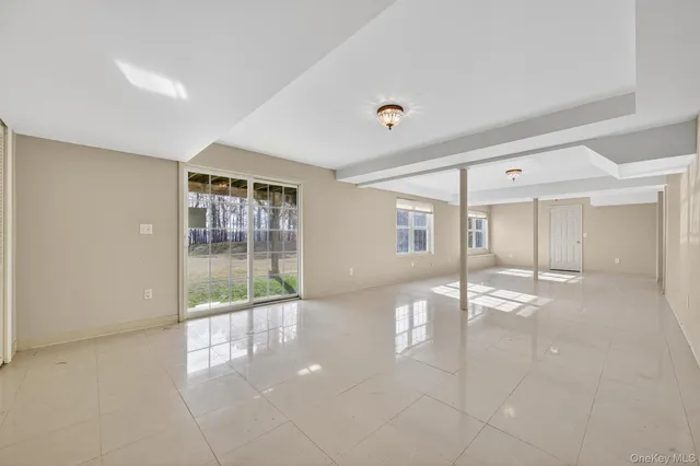 $806,000 | 12 Heather Ridge, Highland Mills, NY 10930