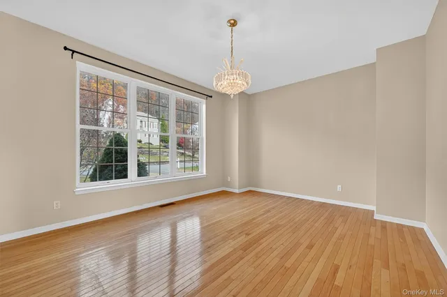 $806,000 | 12 Heather Ridge, Highland Mills, NY 10930