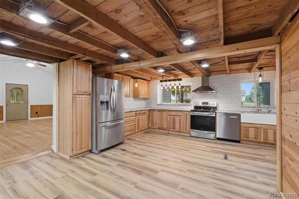 8573 West Lovejoy Road Byron, MI 48418 - Photo 9 of 41