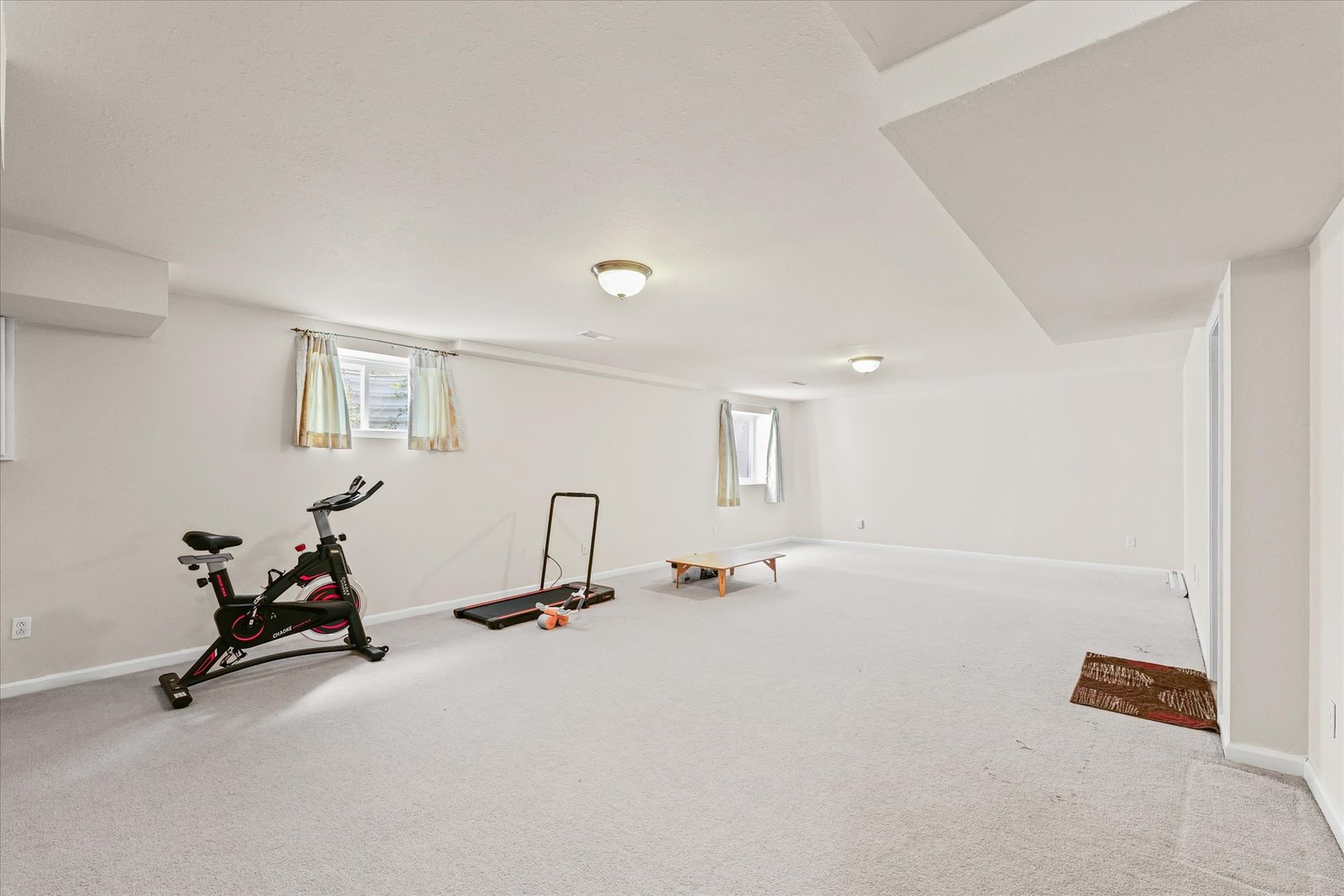 803 Prestwick Point Champaign, IL 61822 - Photo 29 of 38 Gallery Image 29