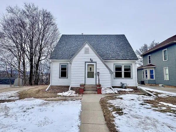 $250,000 | 430 Harrison Street, Red Wing, MN 55066