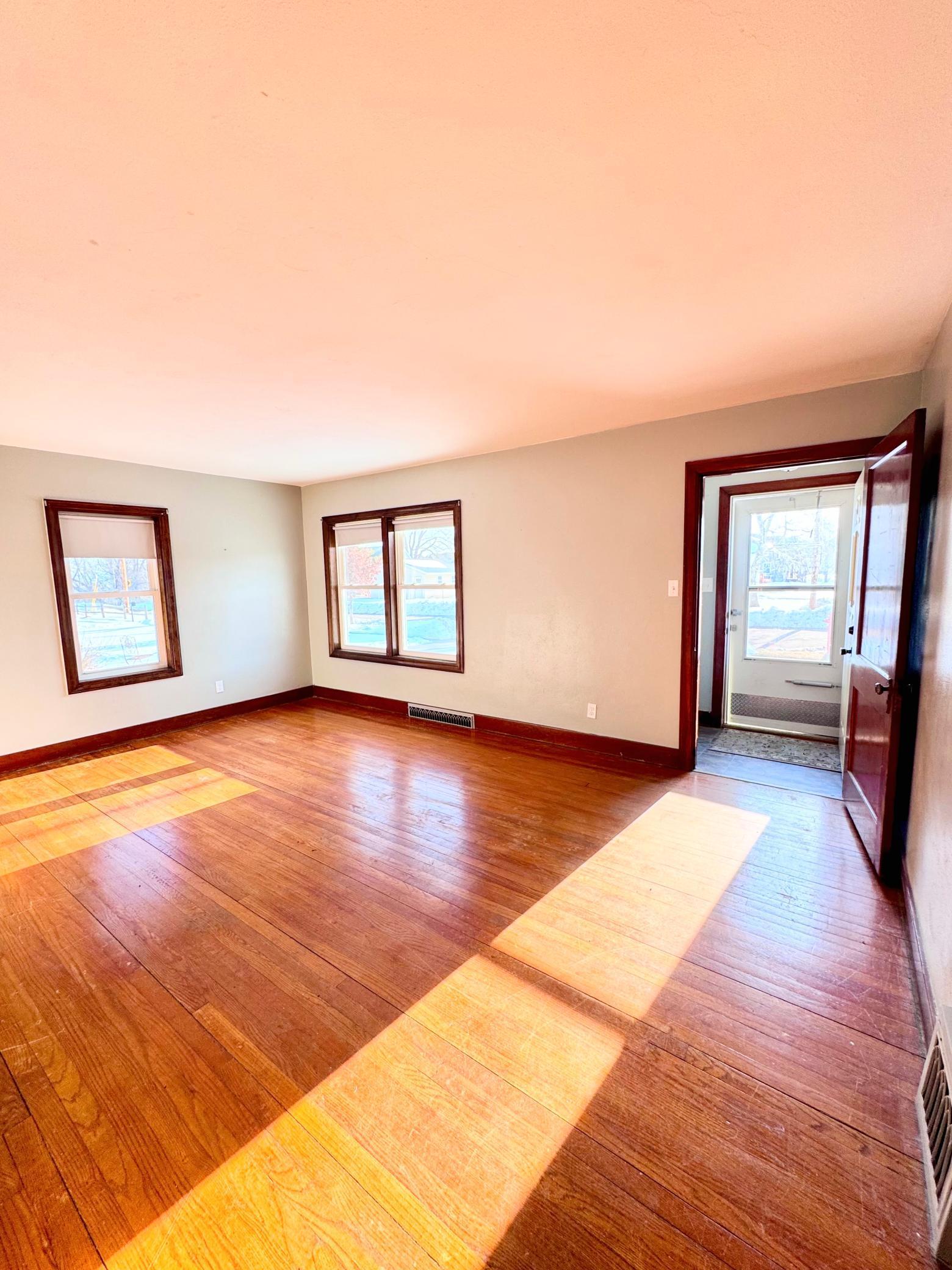 430 Harrison Street Red Wing, MN 55066 - Photo 3 of 28