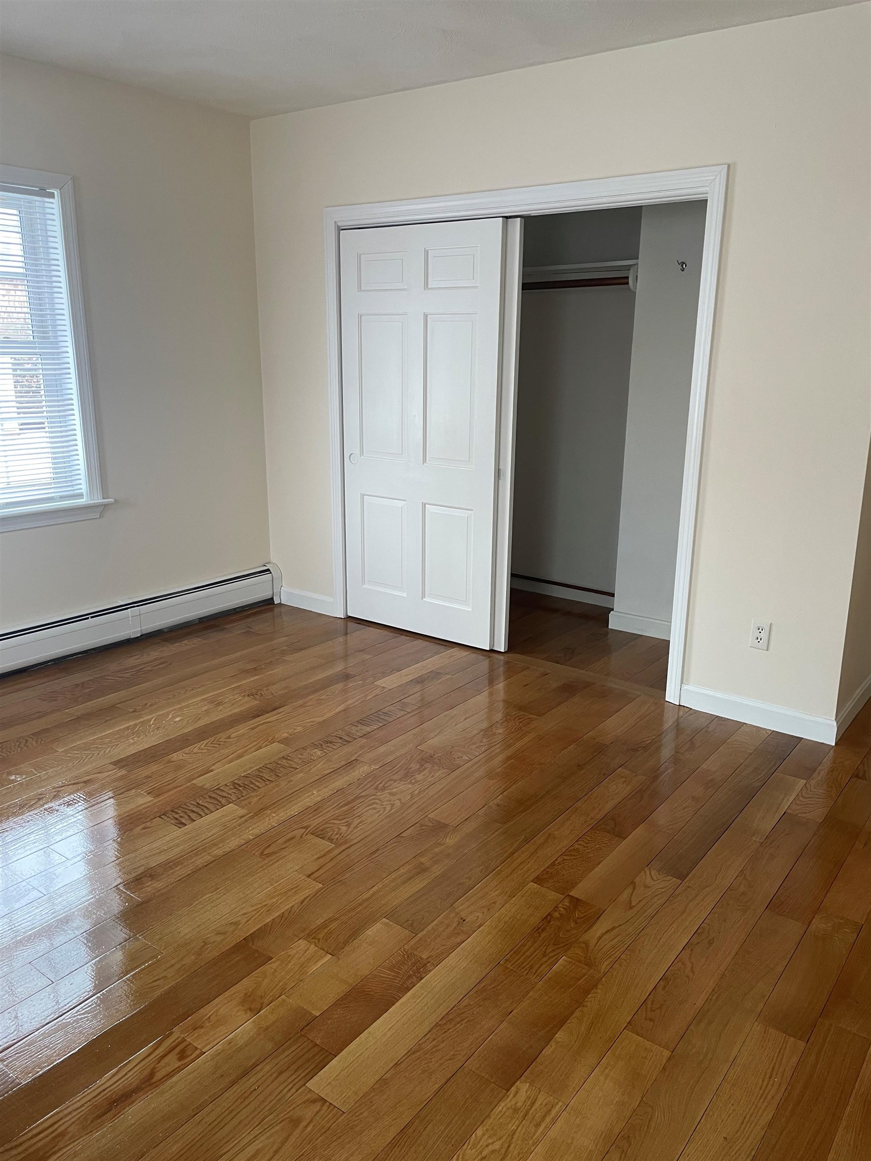 32 Squamscott Road Stratham, NH 03885 - Photo 12 of 18