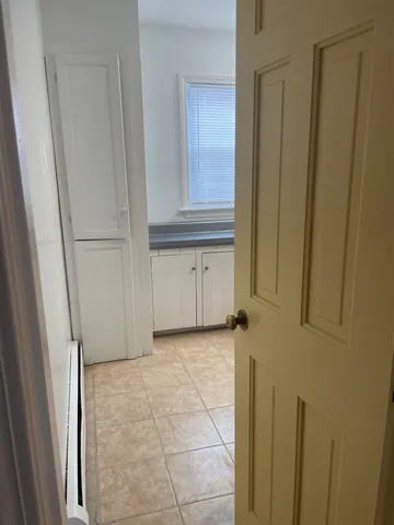 $2,285 | 32 Squamscott Road, Stratham, NH 03885