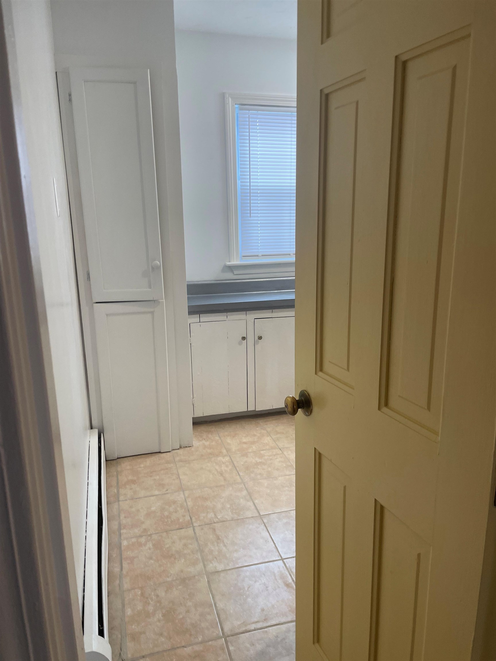 32 Squamscott Road Stratham, NH 03885 - Photo 15 of 18