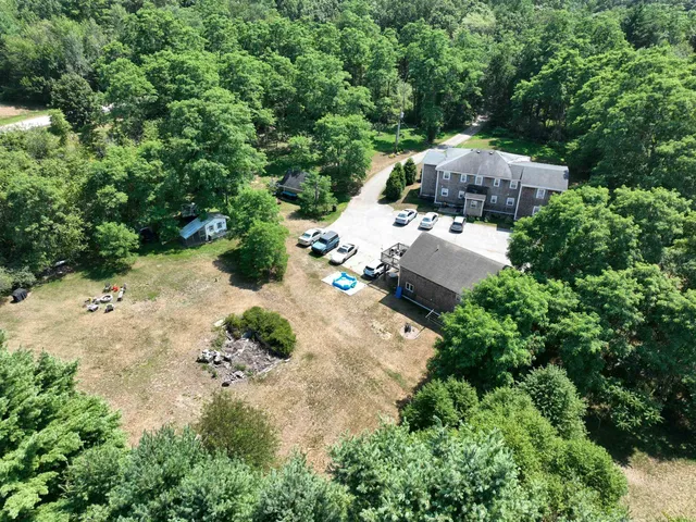 $2,285 | 32 Squamscott Road, Stratham, NH 03885