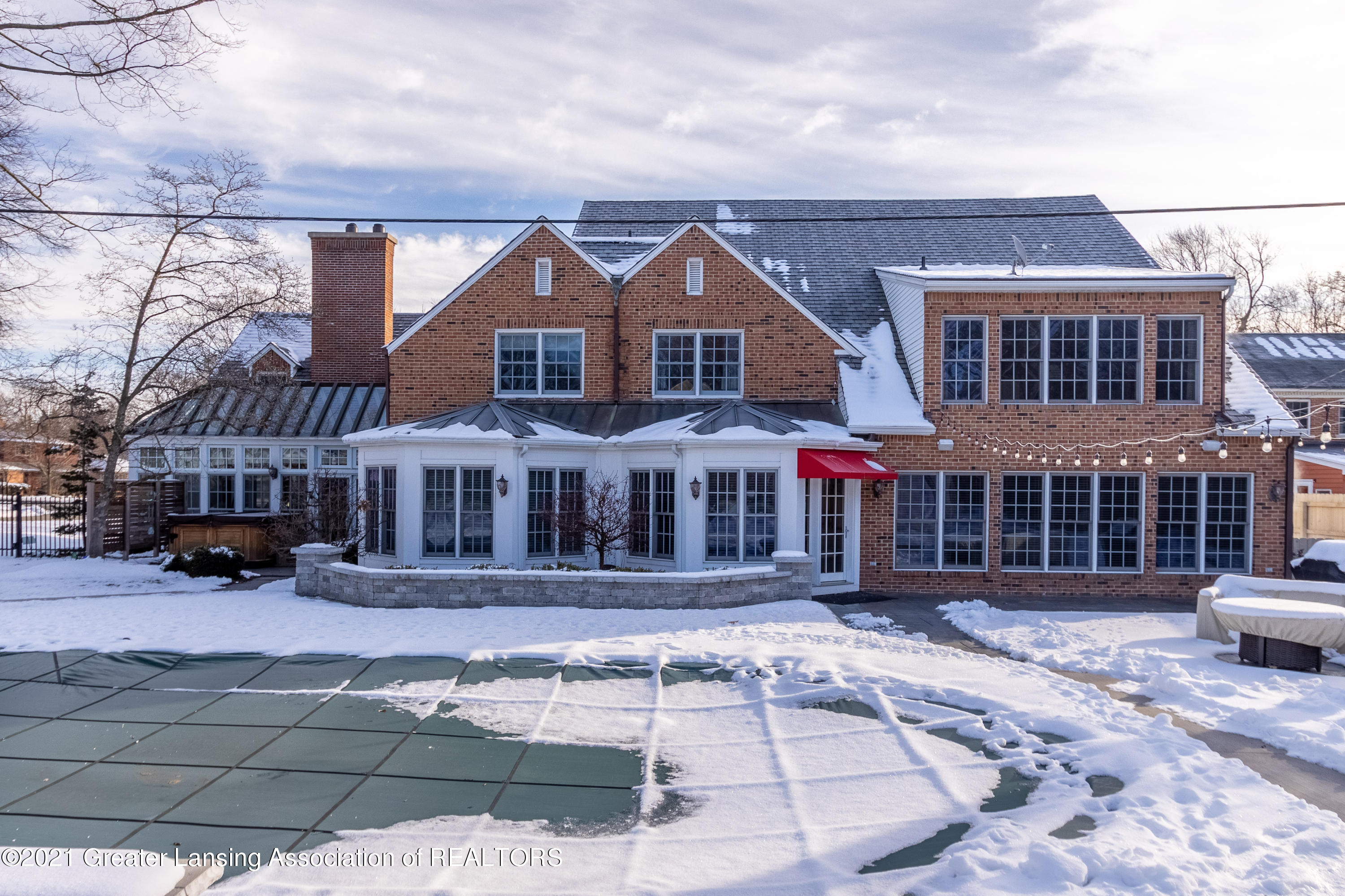 627 North Harrison Road East Lansing, MI 48823 - Photo 3 of 94 Rear view