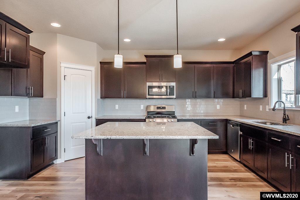 7304 Dot Street Corvallis, OR 97330 - Photo 10 of 32
