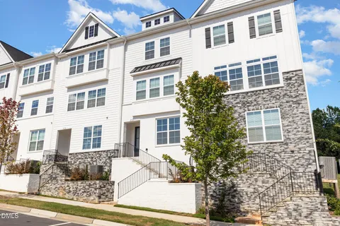 $422,400 | 8512 Silsbee Drive, Raleigh, NC 27613