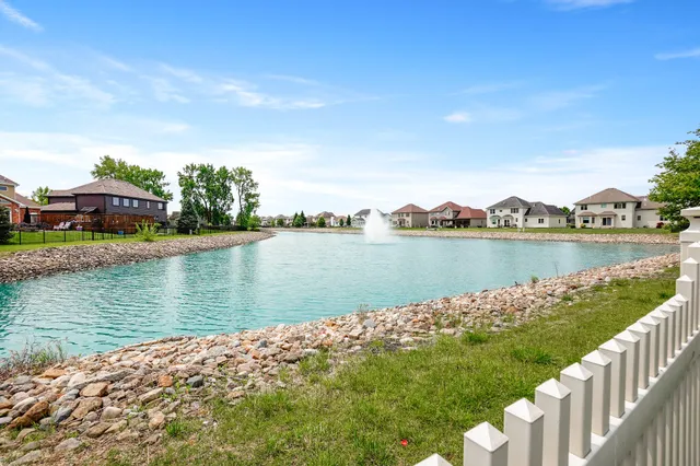 $3,700 | 116 Salisbury Drive, Munster, IN 46321