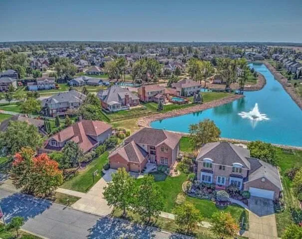 $3,700 | 116 Salisbury Drive, Munster, IN 46321