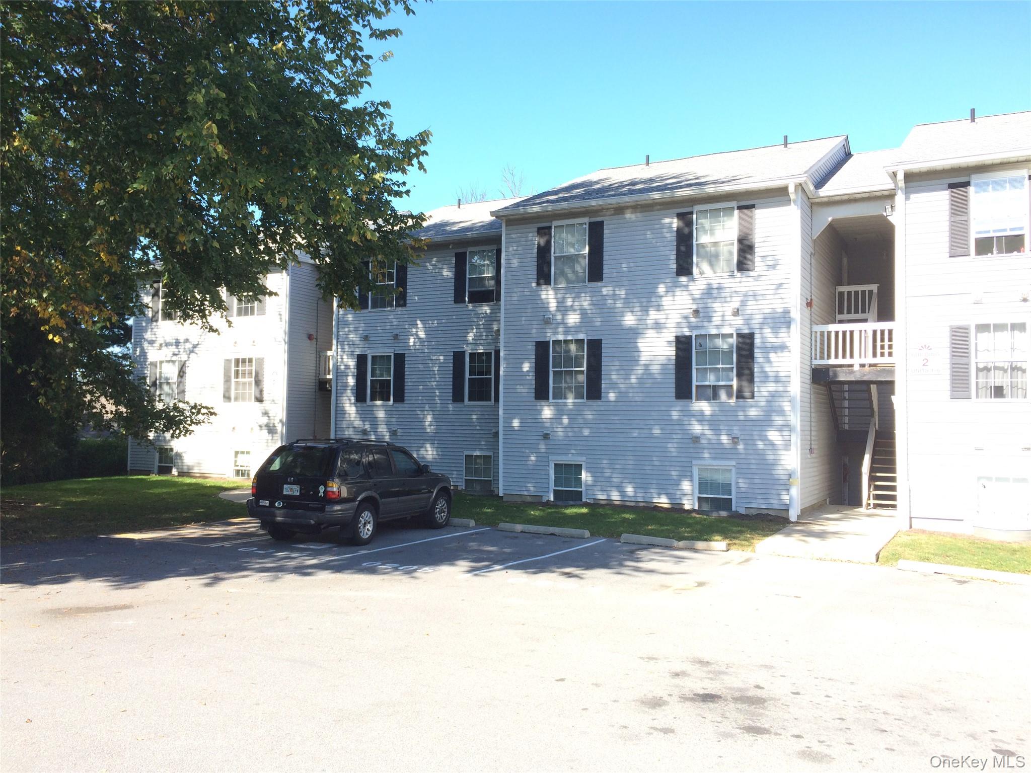 2 Lexington Hills Road, Unit 12 Harriman, NY 10926 - Photo 2 of 22