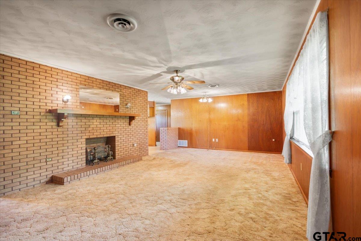 1201 East Johnson Drive Rusk, TX 75785 - Photo 9 of 48