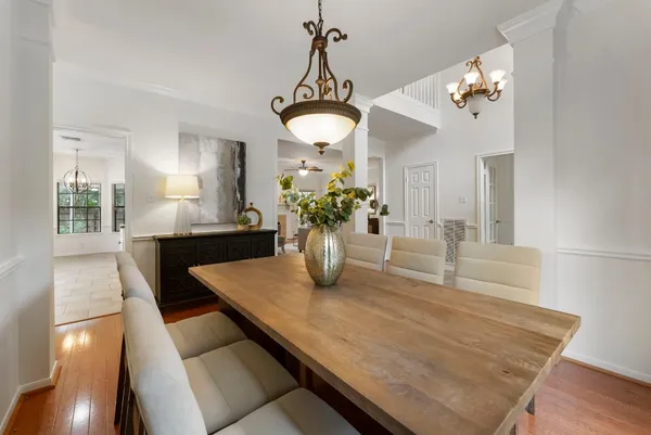 $575,000 | 70 Amberglow Court, The Woodlands, TX 77381