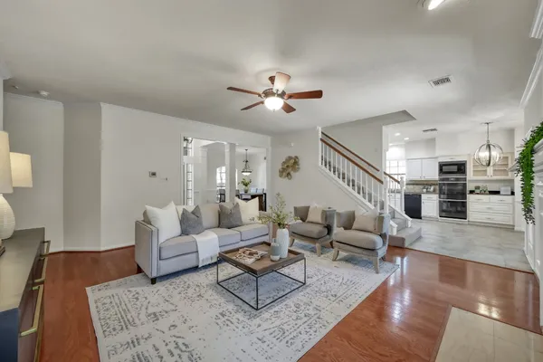 $575,000 | 70 Amberglow Court, The Woodlands, TX 77381