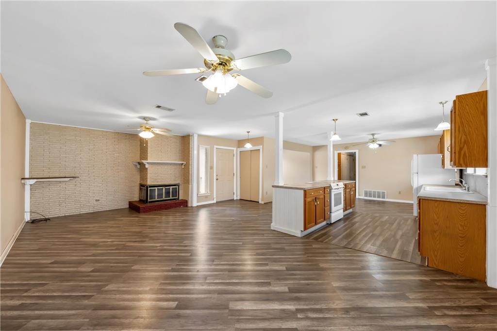 271 Candyce Drive Lorena, TX 76655 - Photo 6 of 27 a view of kitchen with furniture and wooden floor