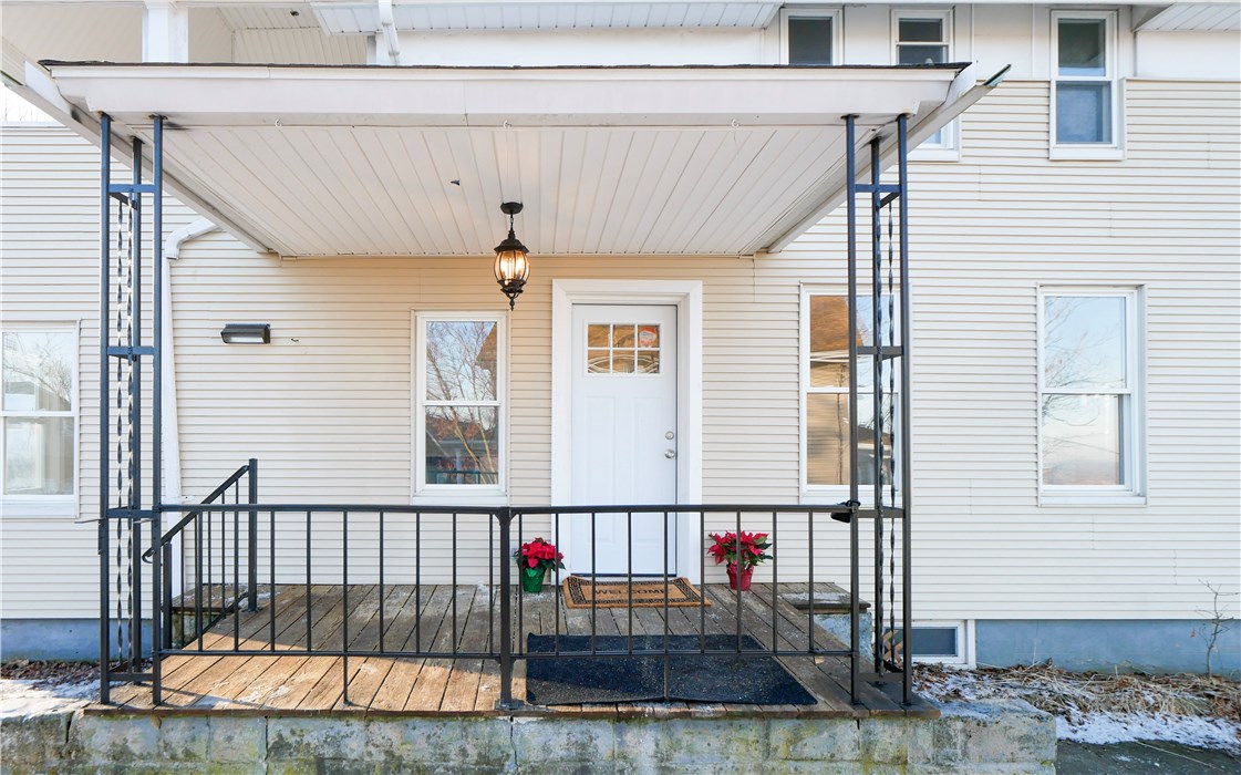 36 Cottage Street Woonsocket, RI 02895 - Photo 3 of 40