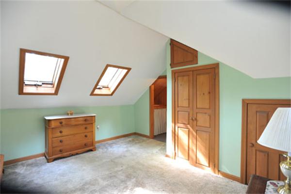 49 Glenwood Road Andover, MA 01810 - Photo 10 of 24 Gallery Image 10