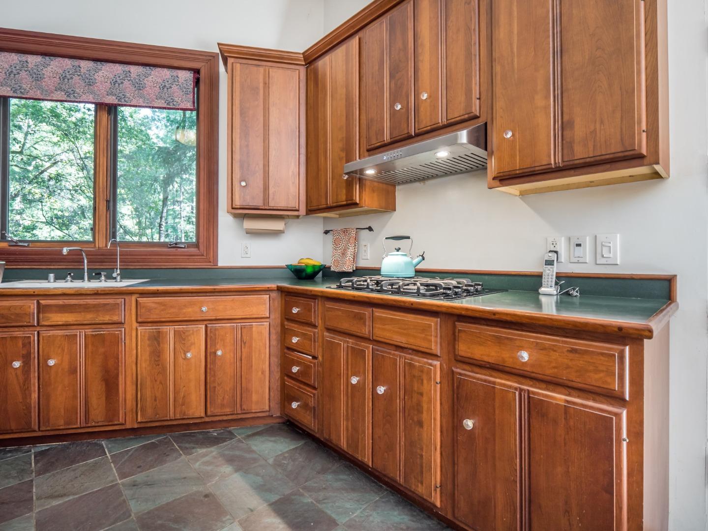 13095 Lompico Road Felton, CA 95018 - Photo 4 of 58 Gallery Image 4