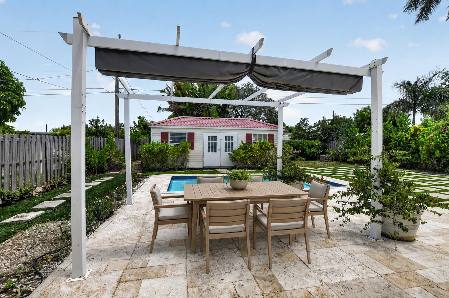 421 Southwest 2nd Street Boca Raton, FL 33432 - Photo 29 of 36 Pool