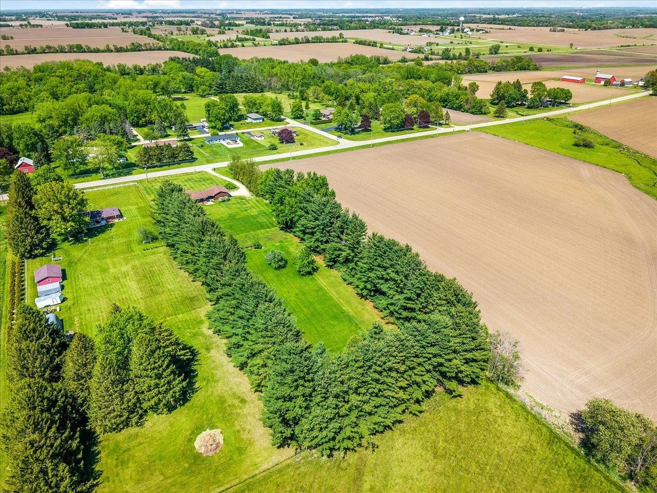 9640 Cunningham Road Winnebago, IL 61088 - Photo 45 of 54