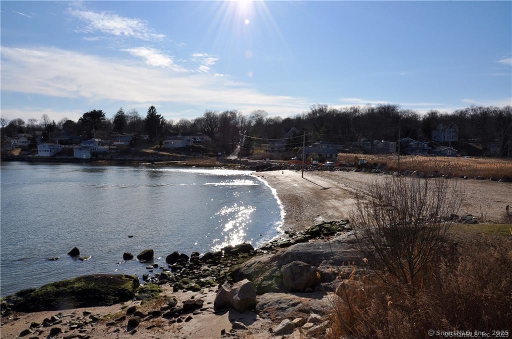 Beautiful views of Daniel Avenue Beach.