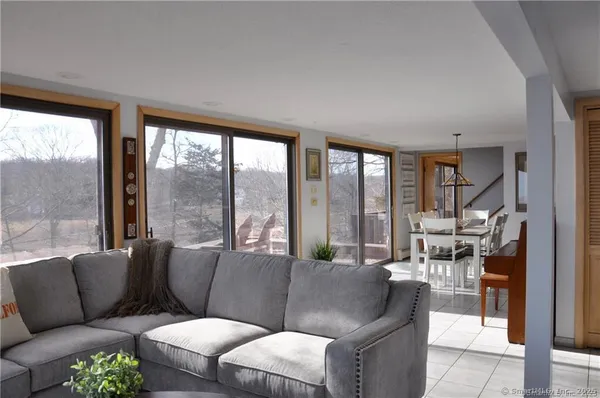 $8,000 | 92 High Ridge Road, Unit MONTH, Guilford, CT 06437