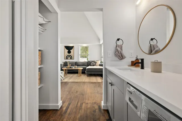 a view of a garden with plants