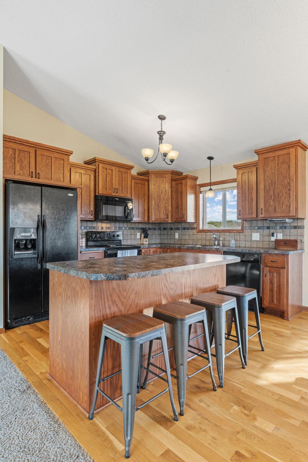 16921 Vickers Street Northeast Andover, MN 55304 - Photo 13 of 49