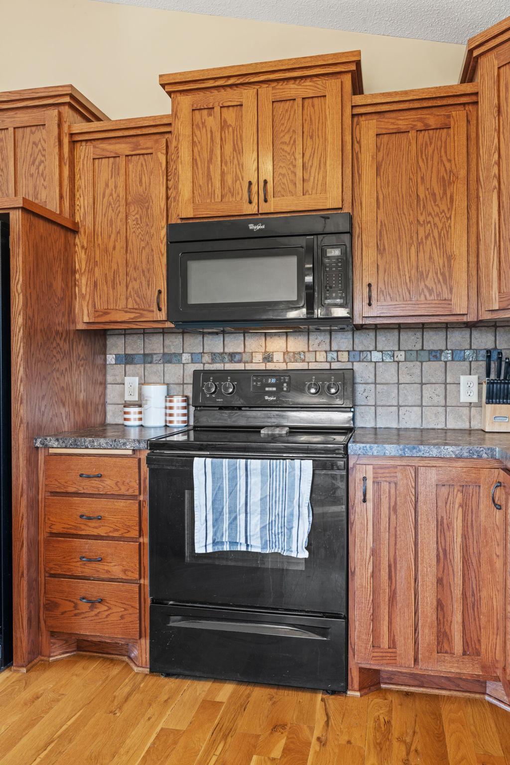 16921 Vickers Street Northeast Andover, MN 55304 - Photo 15 of 49