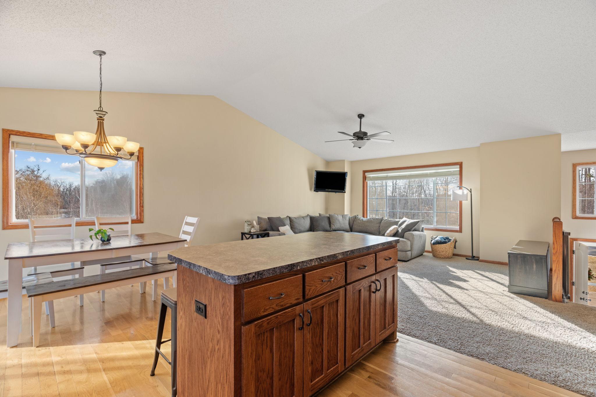 16921 Vickers Street Northeast Andover, MN 55304 - Photo 16 of 49