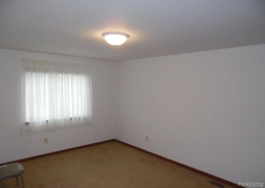 720 Shelley Drive Rochester, MI 48307 - Photo 23 of 26