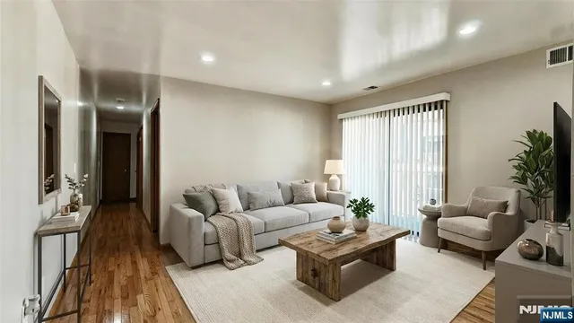 $2,400 | 700 Schuyler Avenue, Unit G34, Kearny, NJ 07032