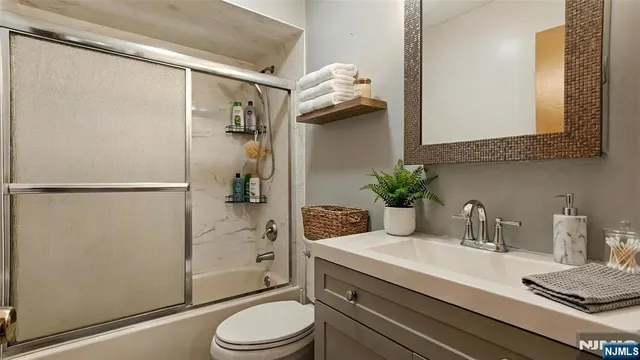 $2,400 | 700 Schuyler Avenue, Unit G34, Kearny, NJ 07032