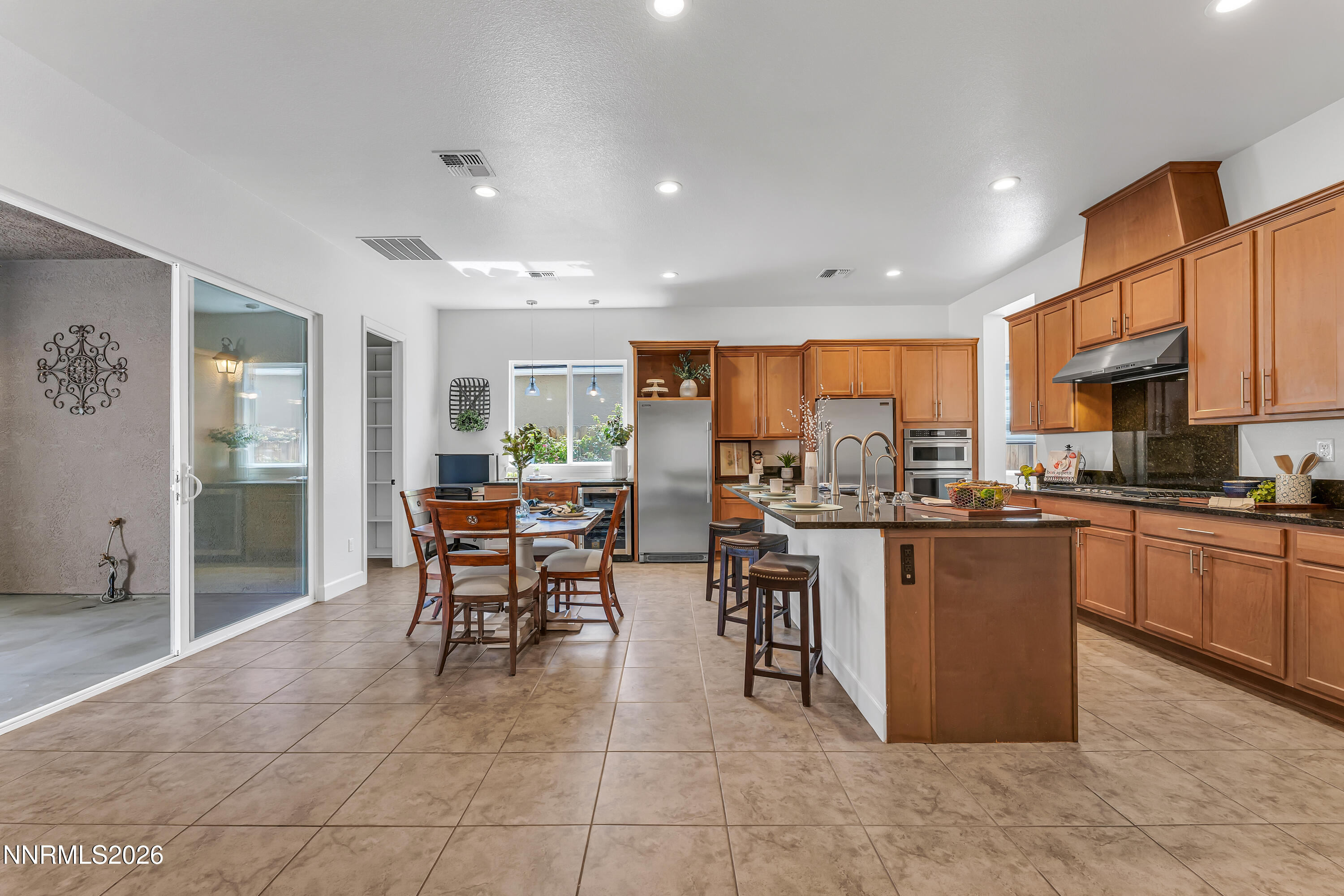 9728 Silverspar Street Reno, NV 89521 - Photo 10 of 42 Kitchen