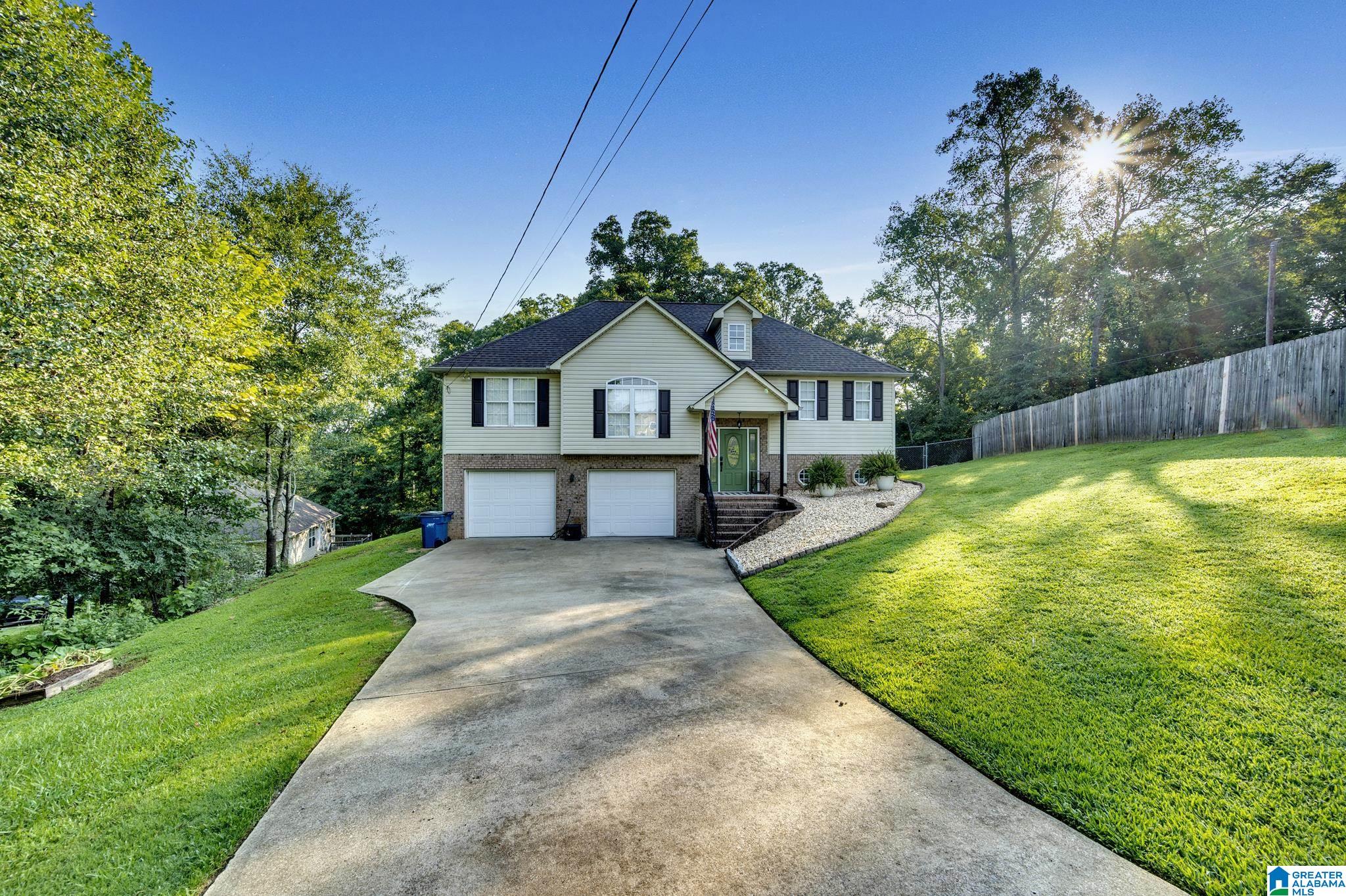44 Cedarbrook Circle Cleveland, AL 35049 - Photo 3 of 34 Gallery Image 3