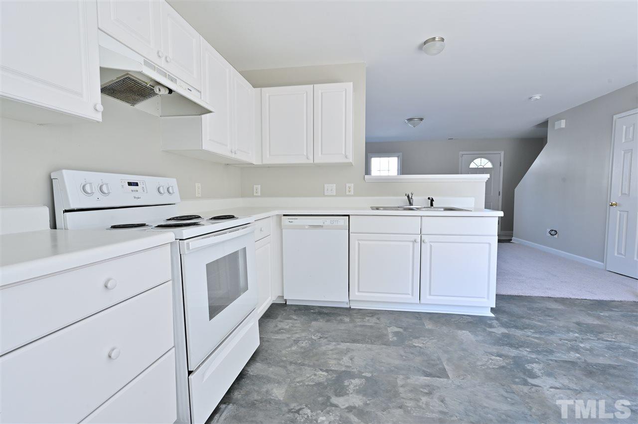 5128 Twisted Willow Way Raleigh, NC 27610 - Photo 10 of 12 Gallery Image 10