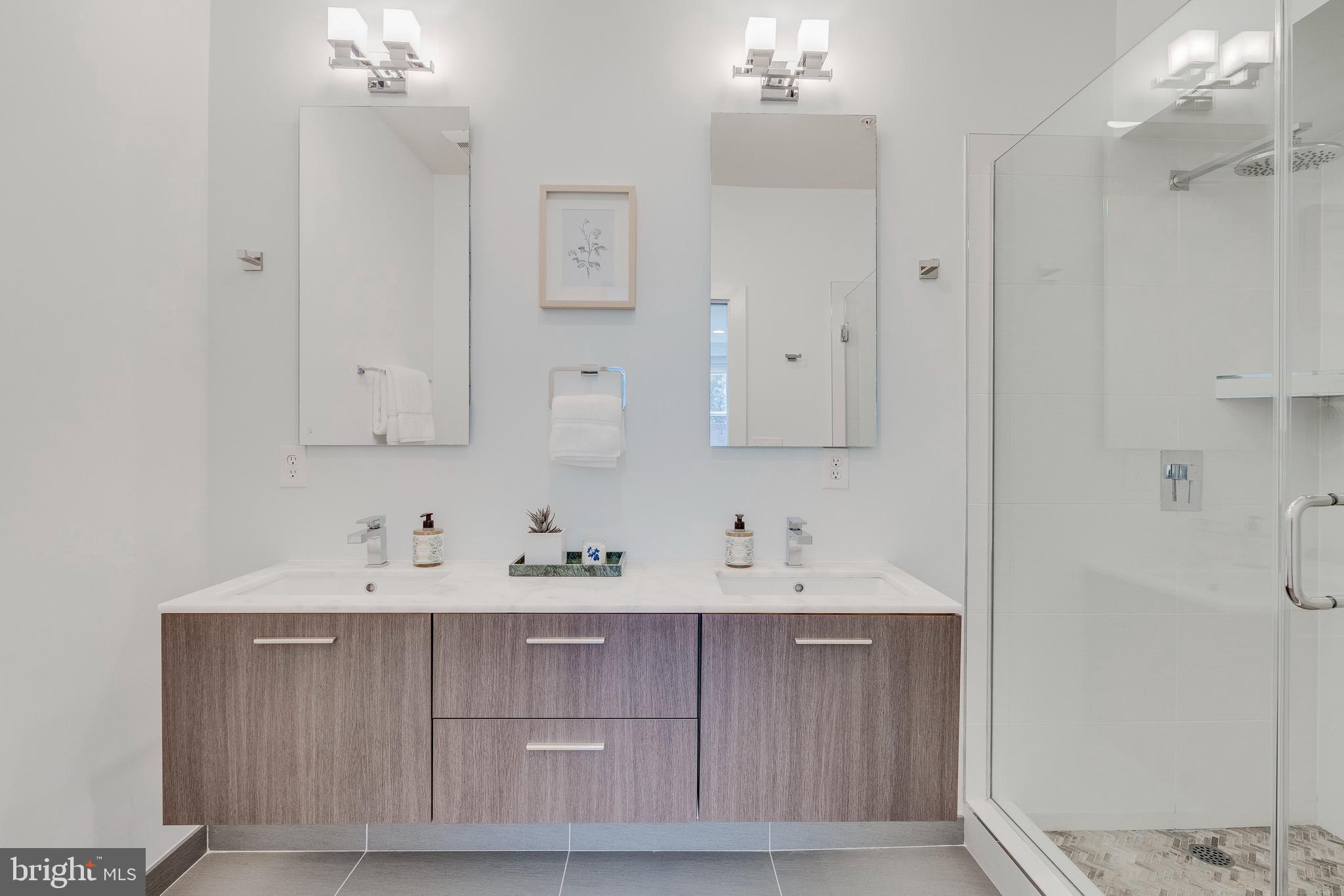 1837 Kalorama Road Northwest, Unit A Washington, DC 20009 - Photo 20 of 37 Gallery Image 20