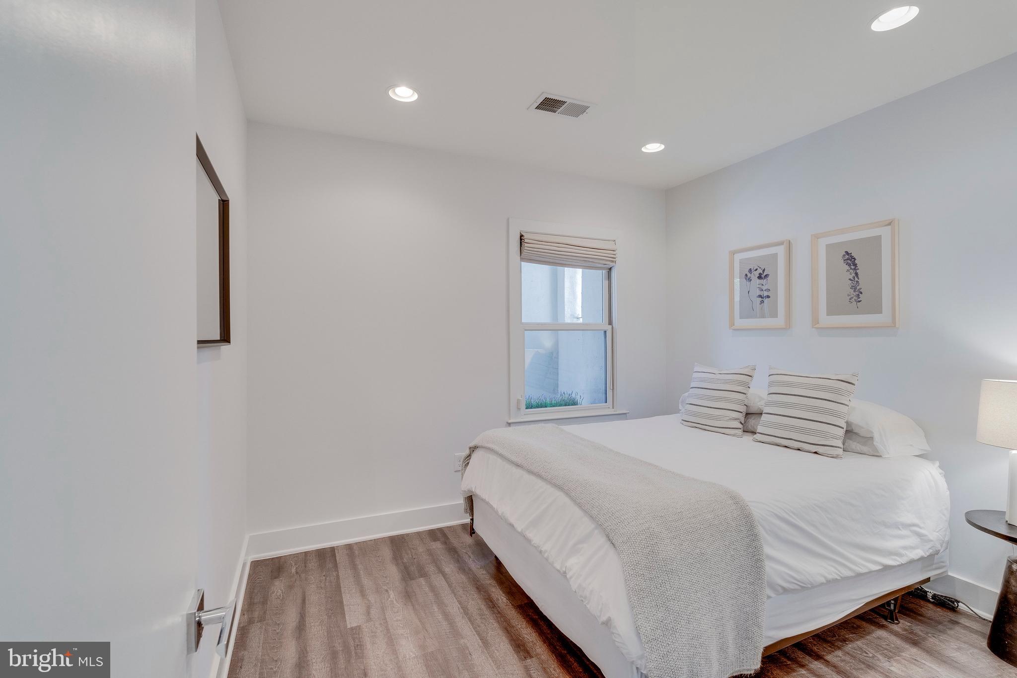 1837 Kalorama Road Northwest, Unit A Washington, DC 20009 - Photo 23 of 37 Gallery Image 23