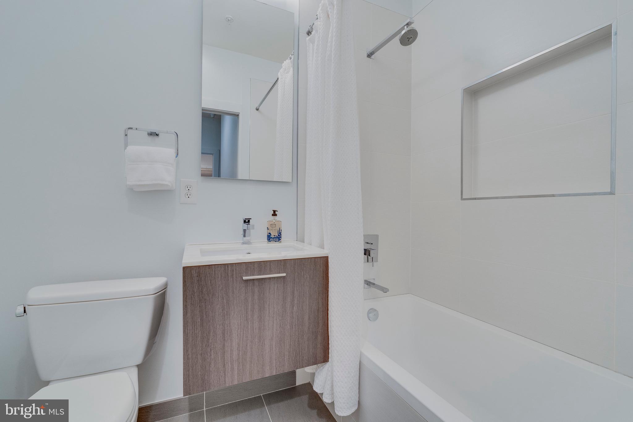 1837 Kalorama Road Northwest, Unit A Washington, DC 20009 - Photo 28 of 37 Gallery Image 28