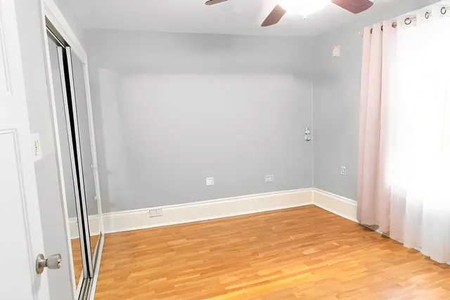 $267,000 | 939 St John Street, Elgin, IL 60120