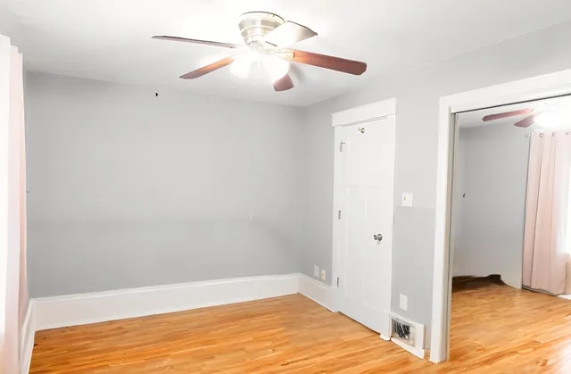 $267,000 | 939 St John Street, Elgin, IL 60120