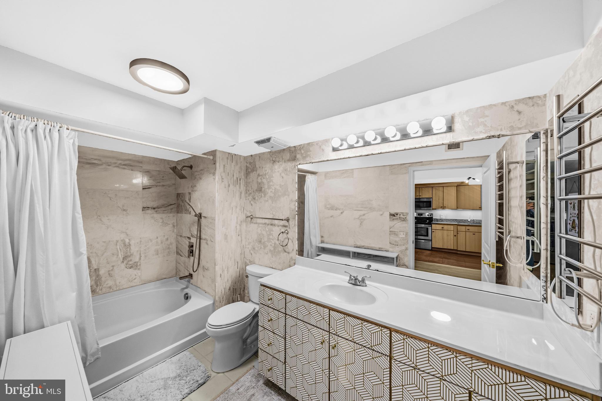 631 D Street Northwest, Unit 637 Washington, DC 20004 - Photo 19 of 68