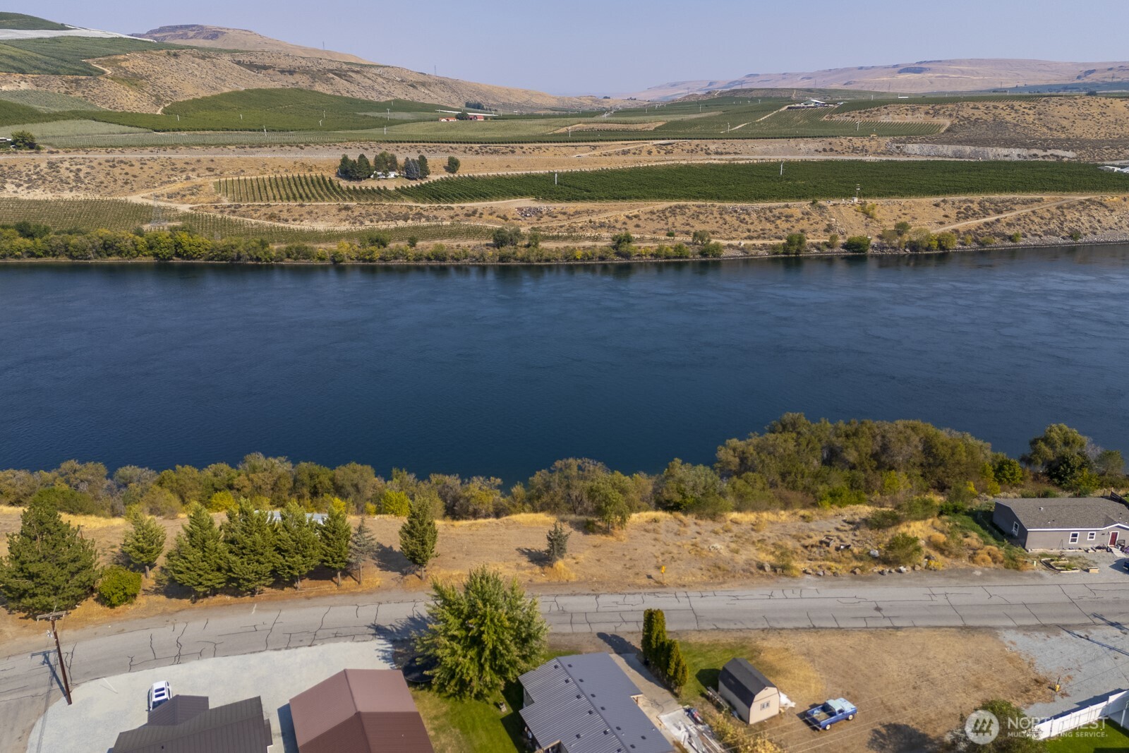 2011 Columbia Boulevard Bridgeport, WA 98813 - Photo 15 of 16